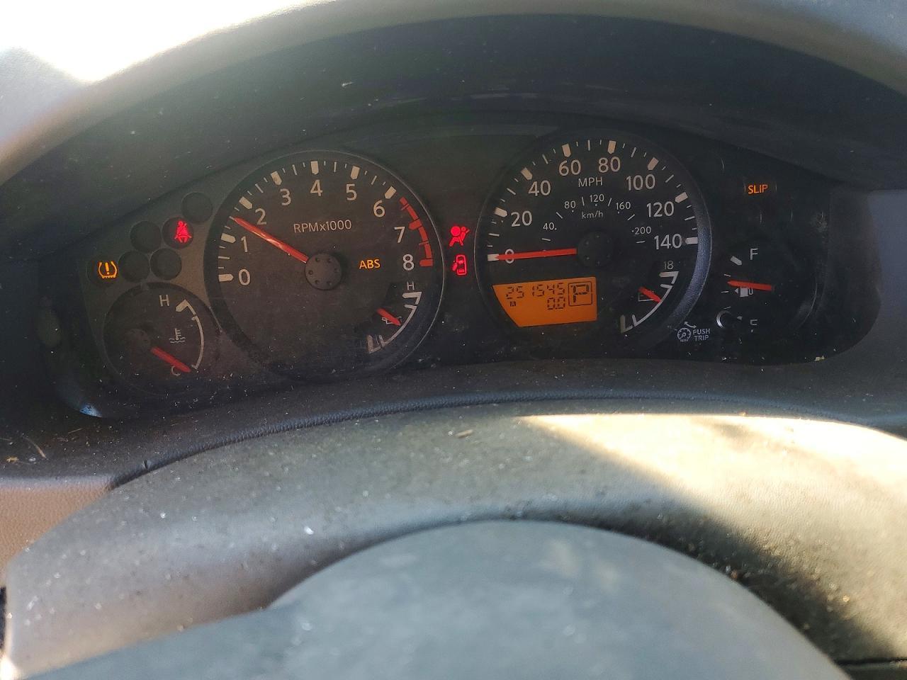 2009 Nissan Frontier SE V6
