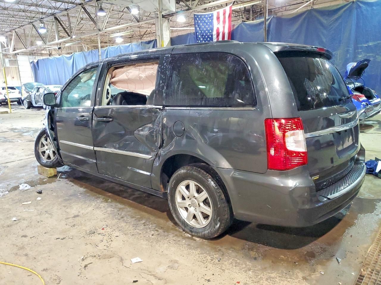 2012 Chrysler Town & Country Touring