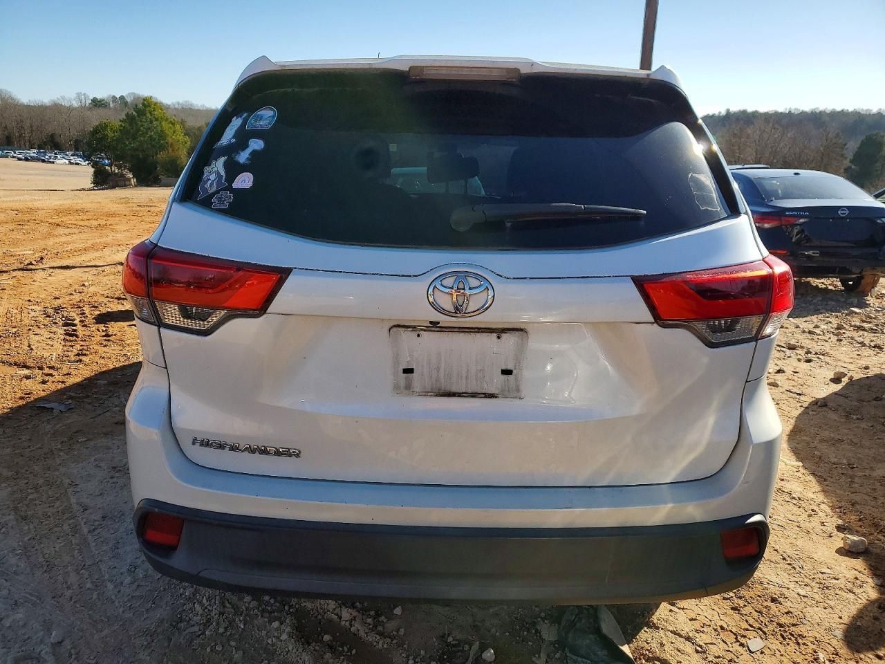 2017 Toyota Highlander le