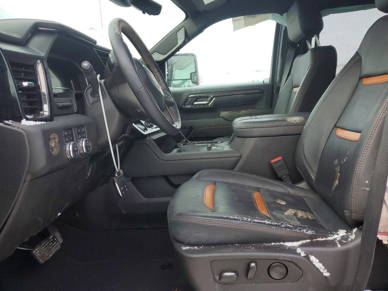 2025 GMC Sierra K2500 AT4