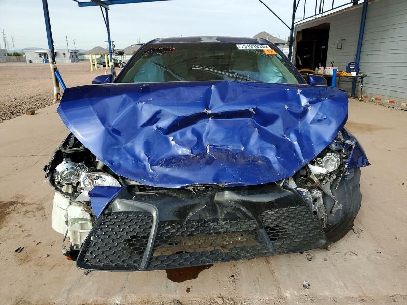 2016 Toyota Camry le