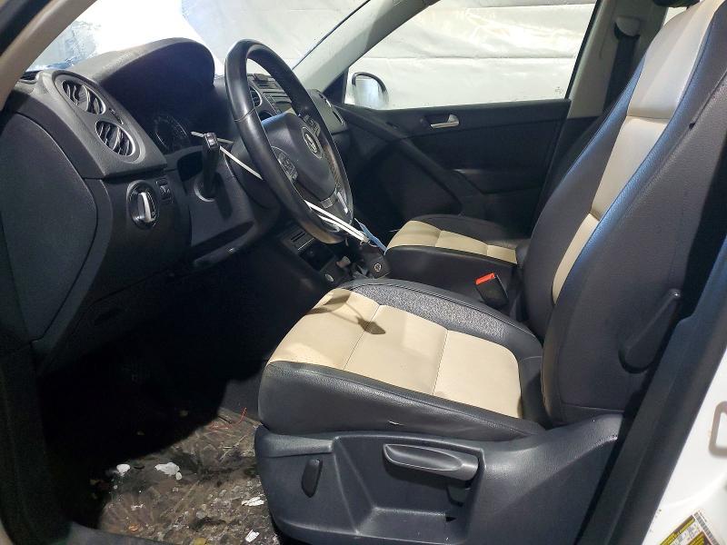 2016 Volkswagen Tiguan s