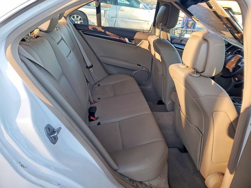 2013 Mercedes-Benz C 250