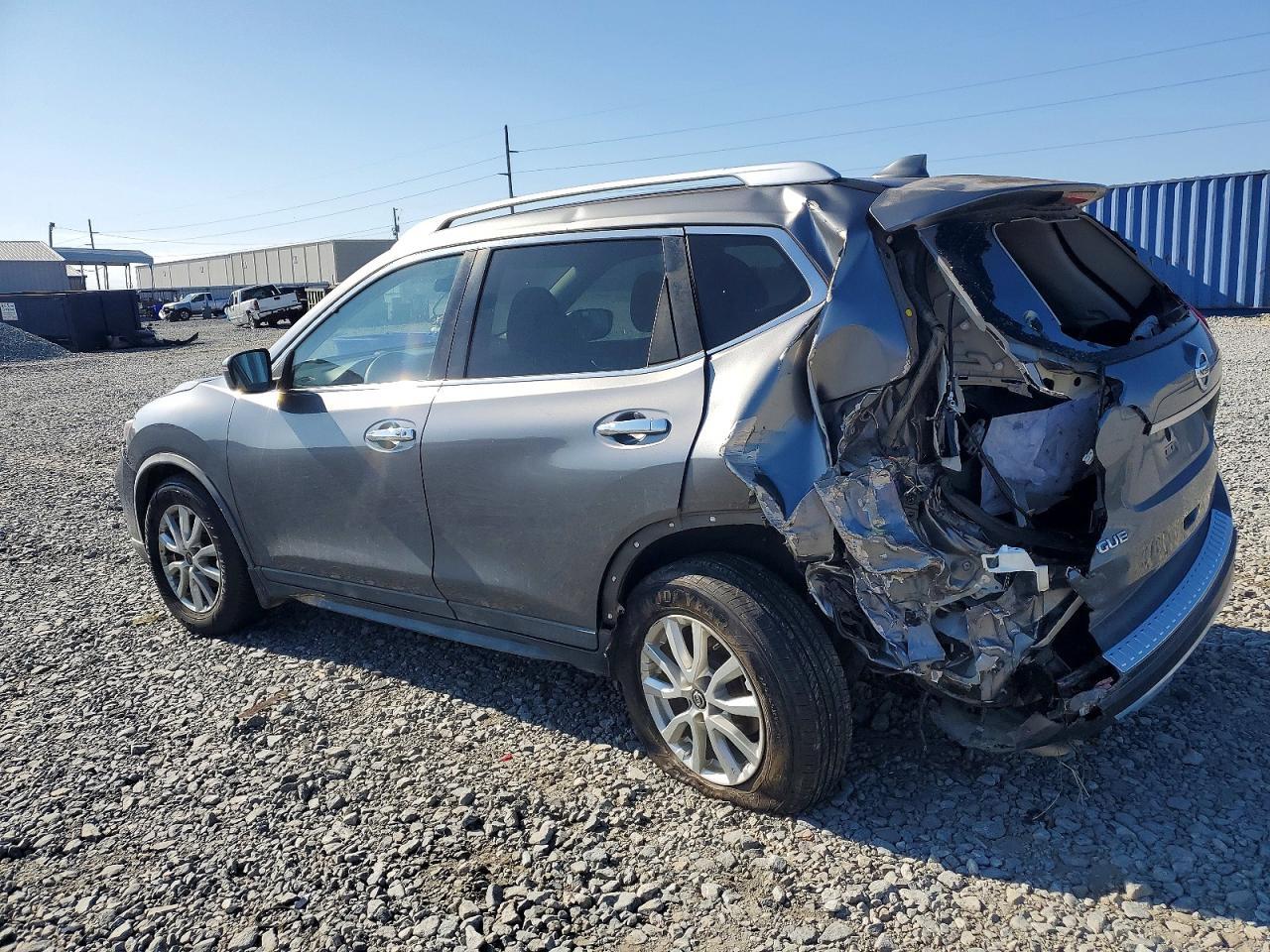 2018 Nissan Rogue s