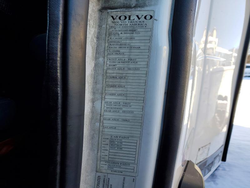 2018 Volvo VNL Semi Truck