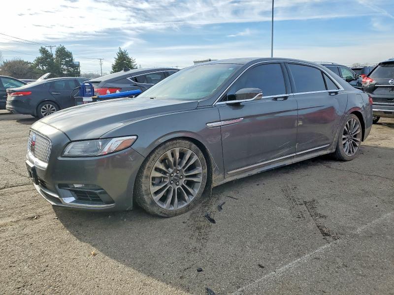 2017 Lincoln Continental Reserve