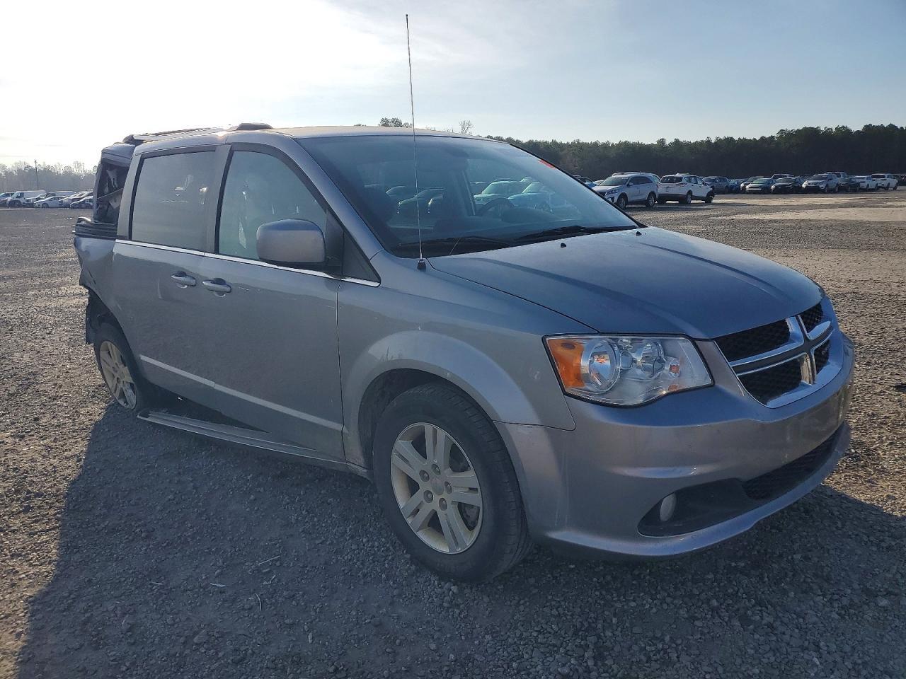 2019 Dodge Grand Caravan sxt