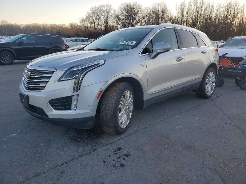 2019 Cadillac XT5 Premium Luxury