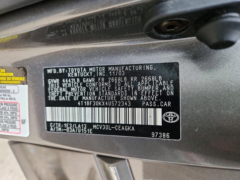 2004 Toyota Camry le