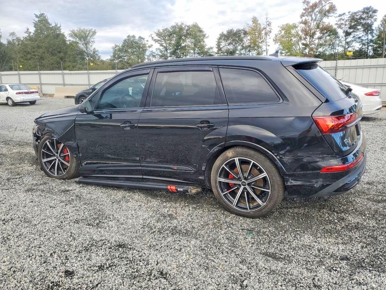 2024 Audi Q7 Premium Plus