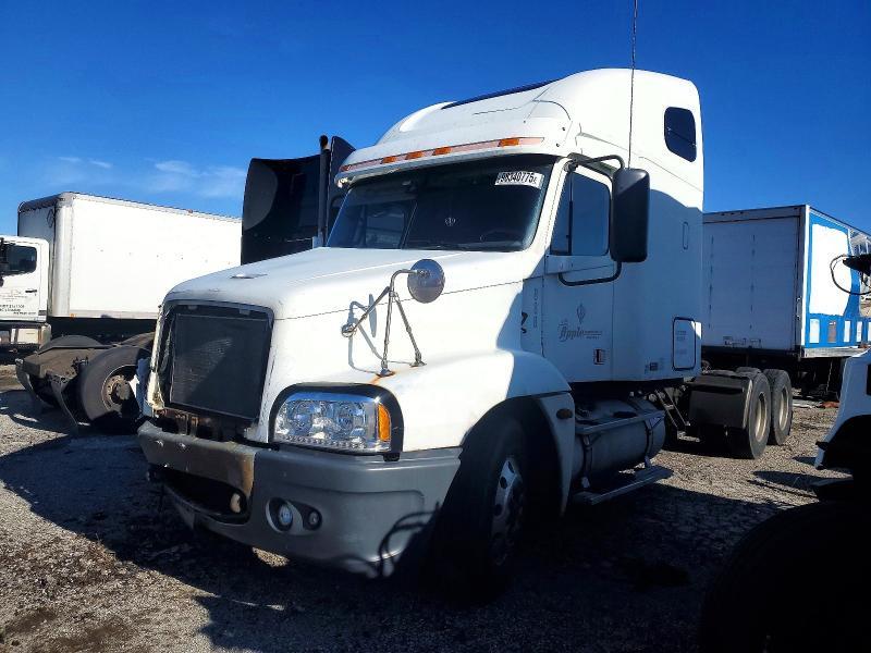 2006 Freightliner Conventional ST120