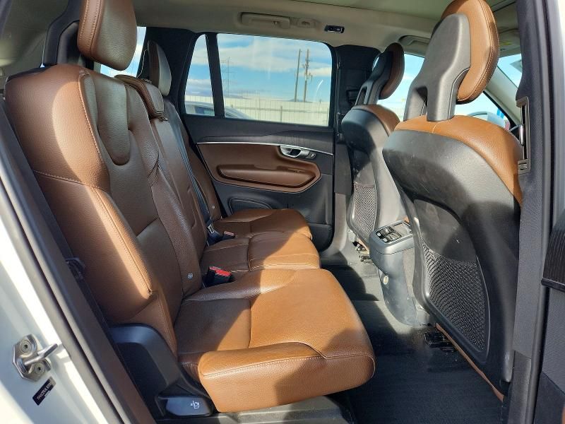 2020 Volvo Xc90 T6 Momentum