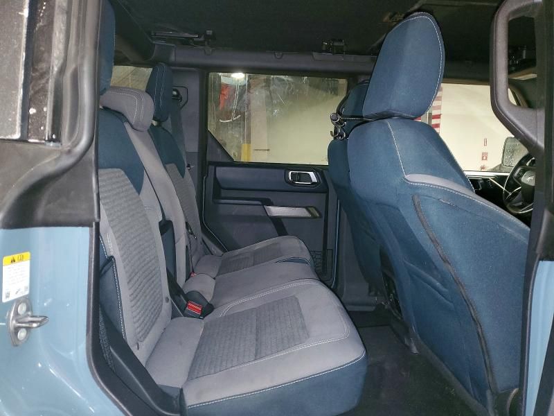 2022 Ford Bronco Base