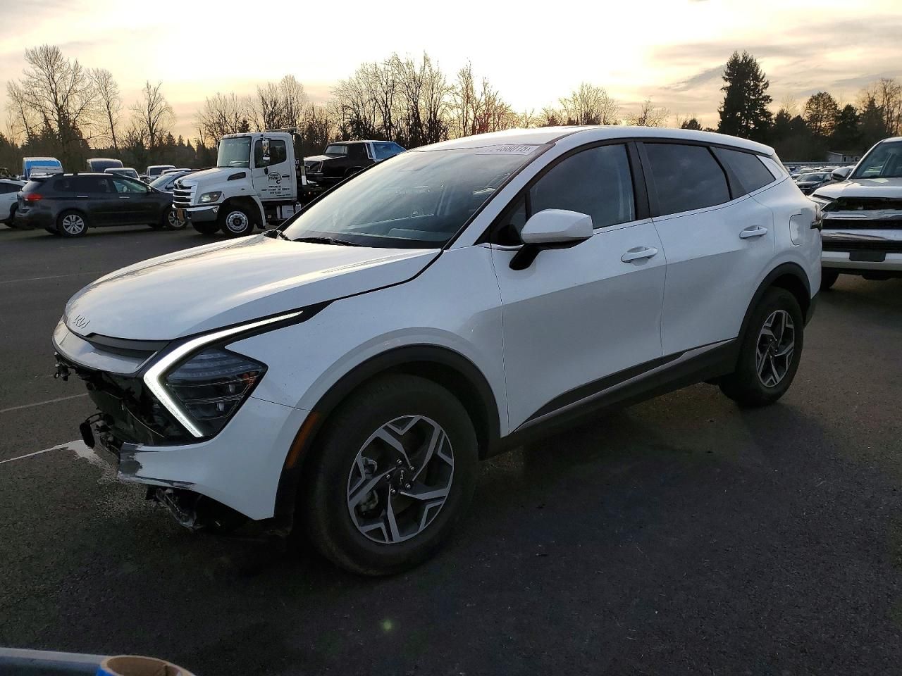 2025 KIA Sportage lx