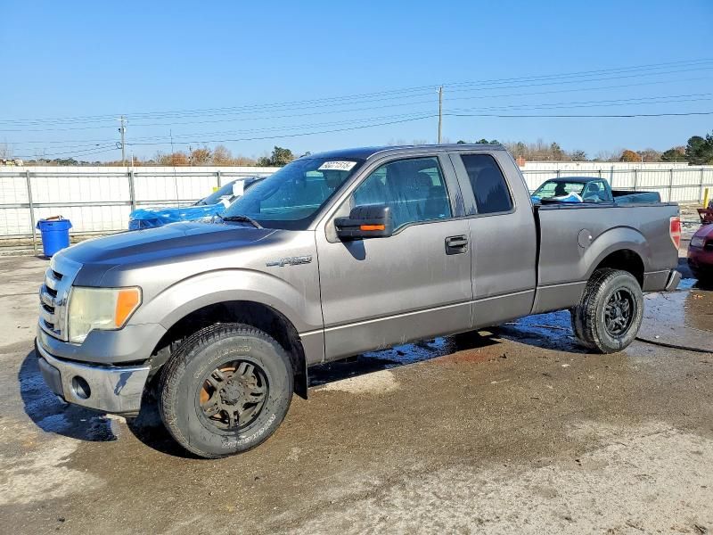 2010 Ford F150 Super cab