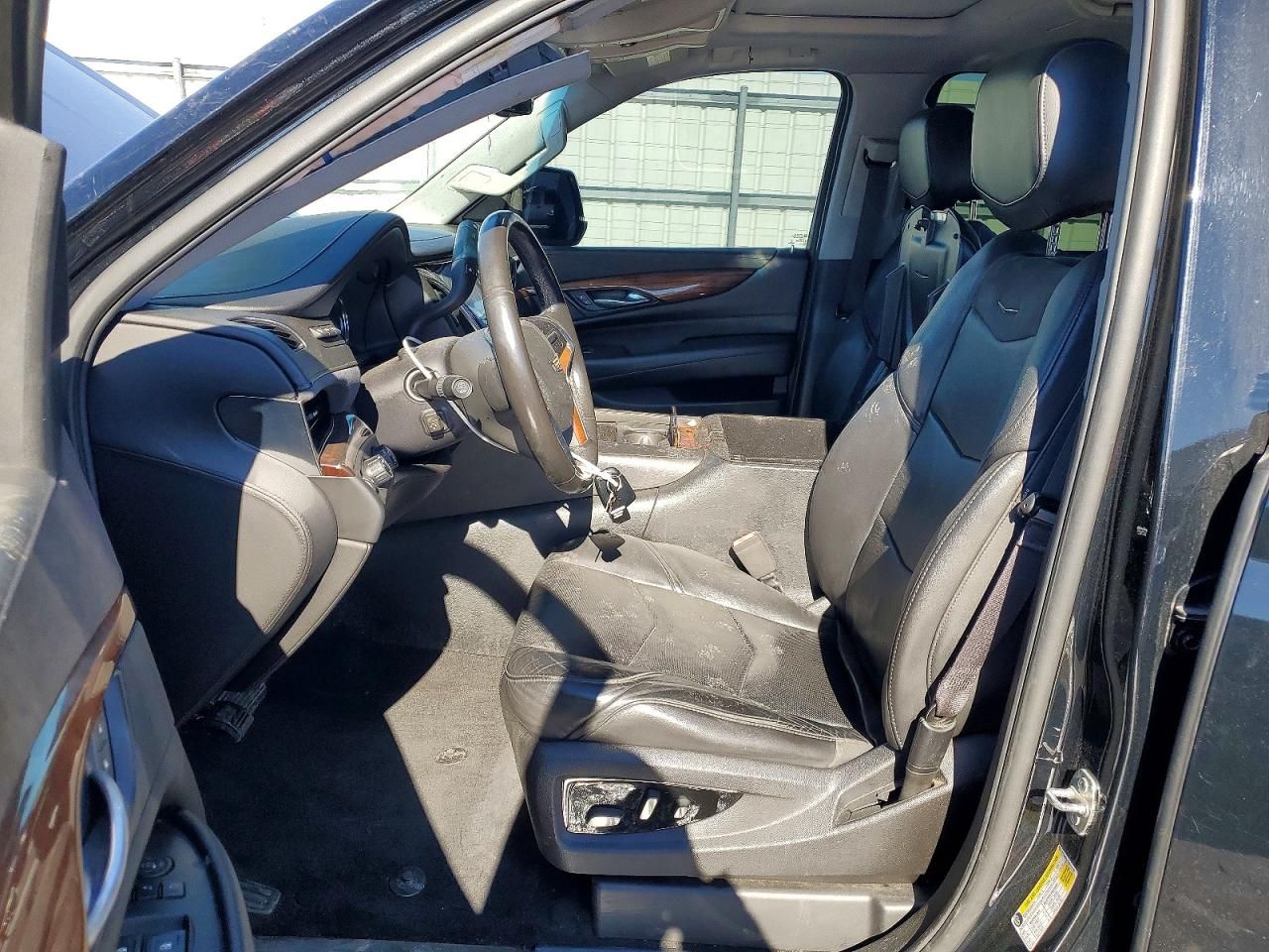 2017 Cadillac Escalade Luxury