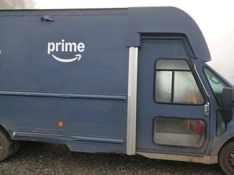 2021 Ford Transit Delivery Truck