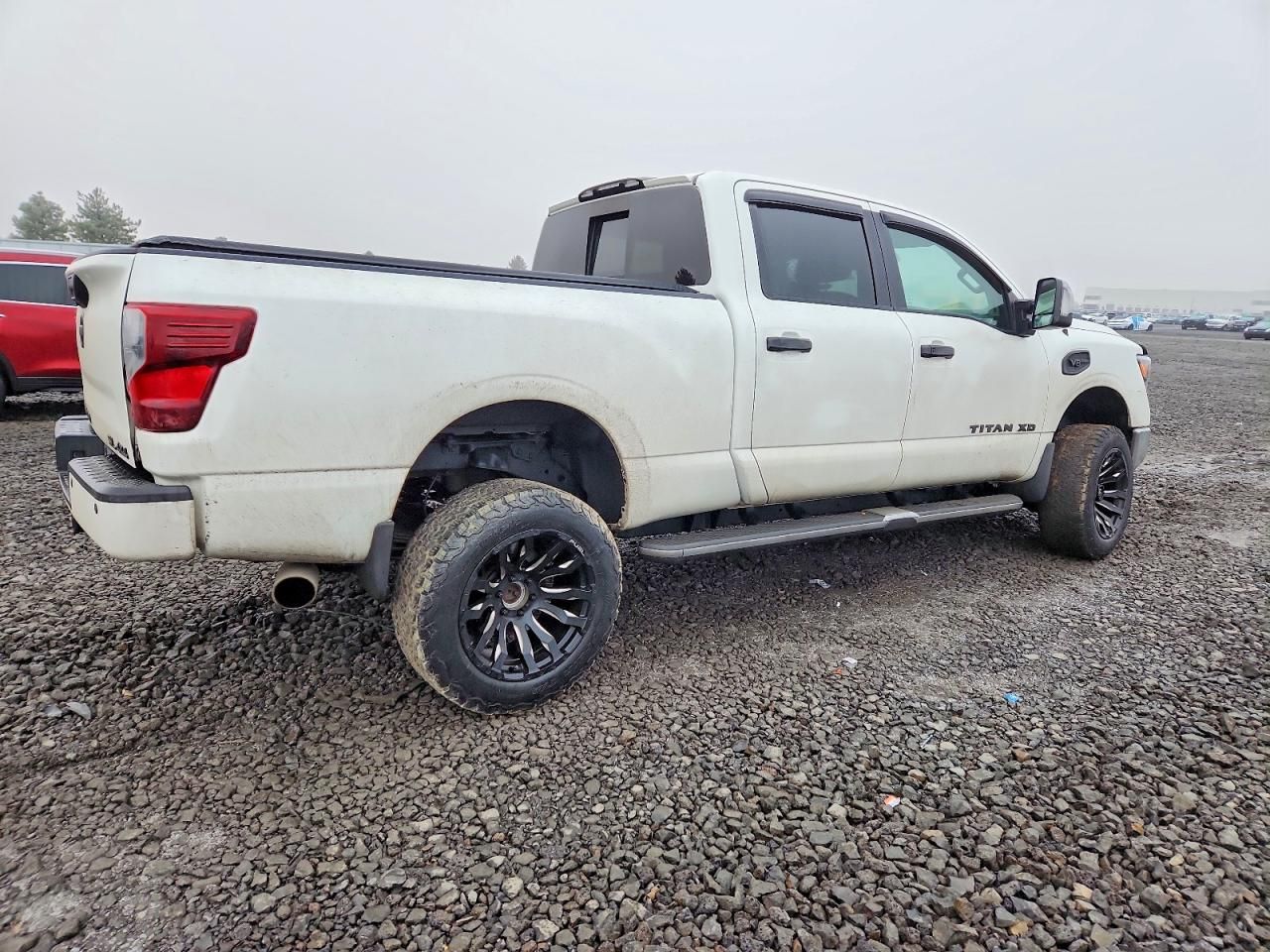 2016 Nissan Titan xd sl