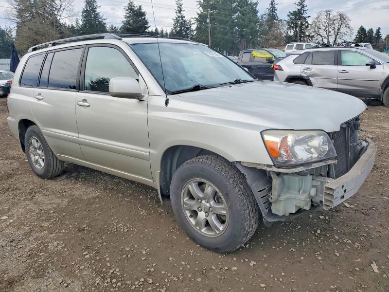 2004 Toyota Highlander