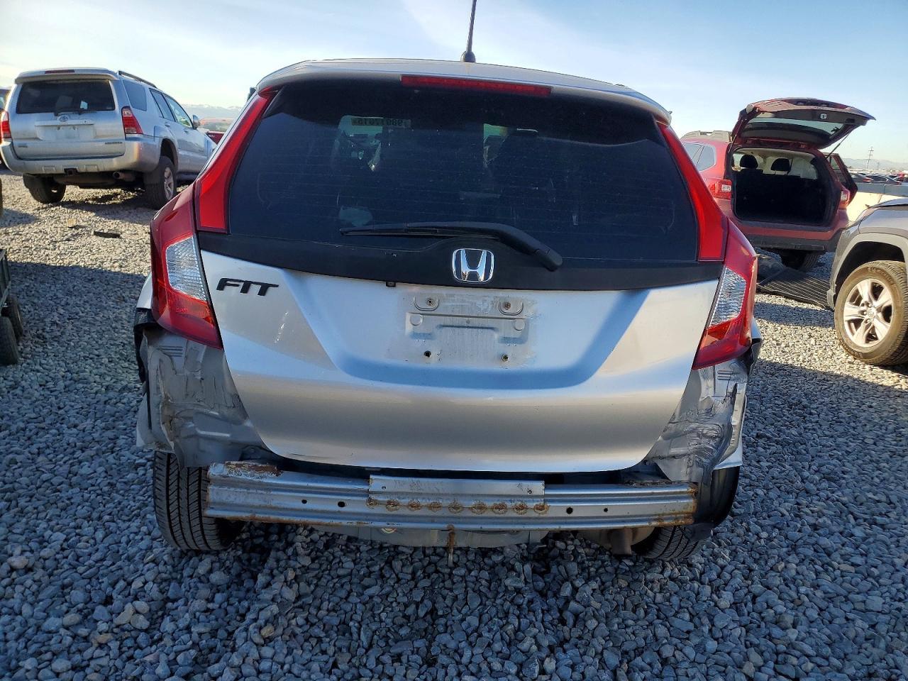 2016 Honda Fit ex