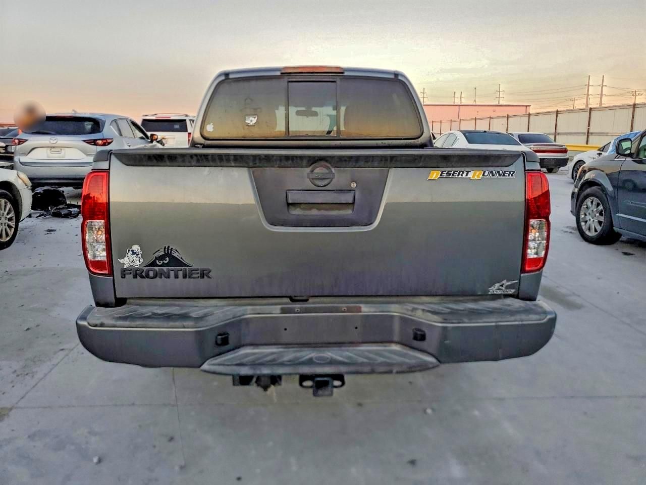 2016 Nissan Frontier s