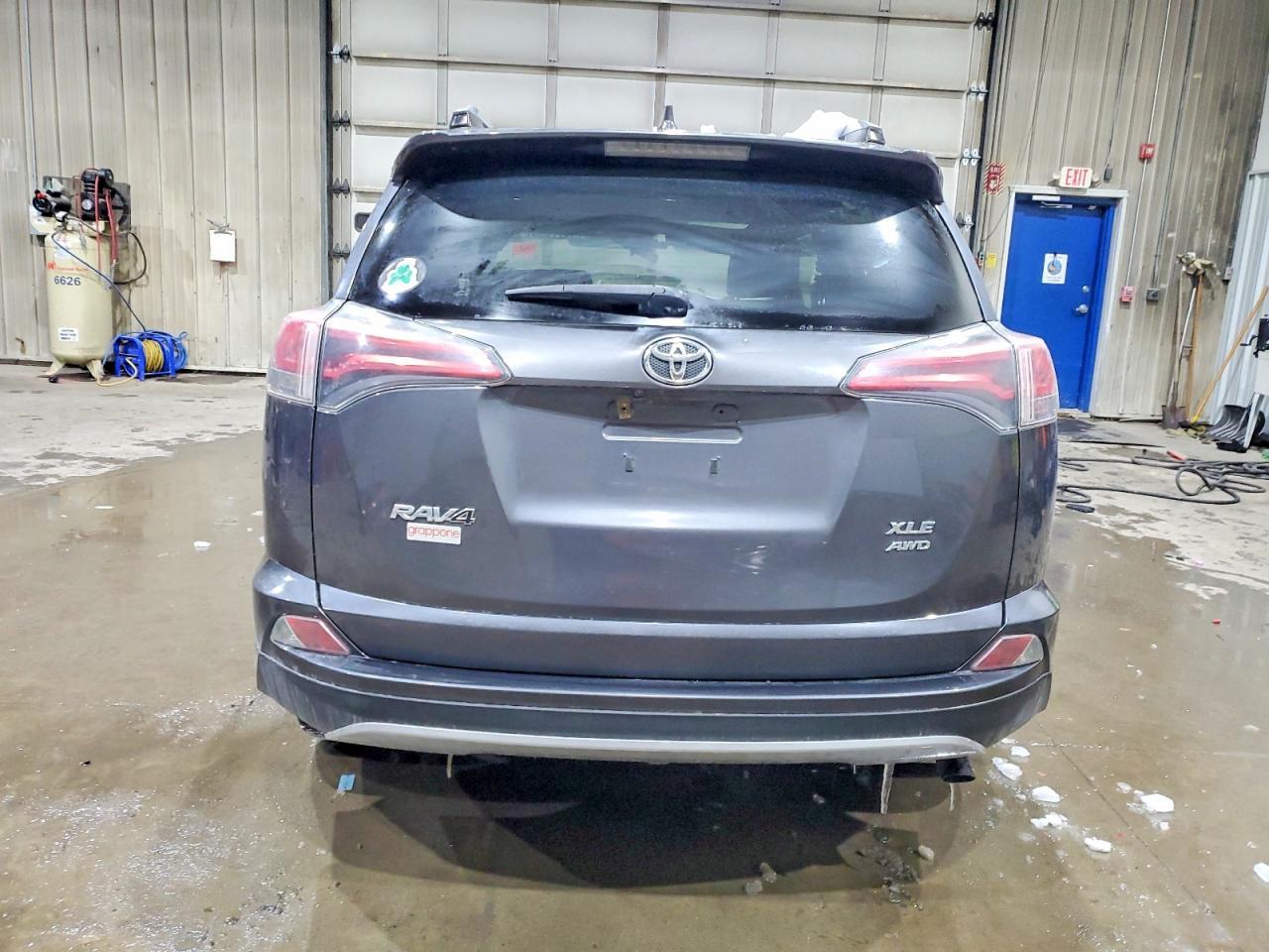 2018 Toyota Rav4 Adventure