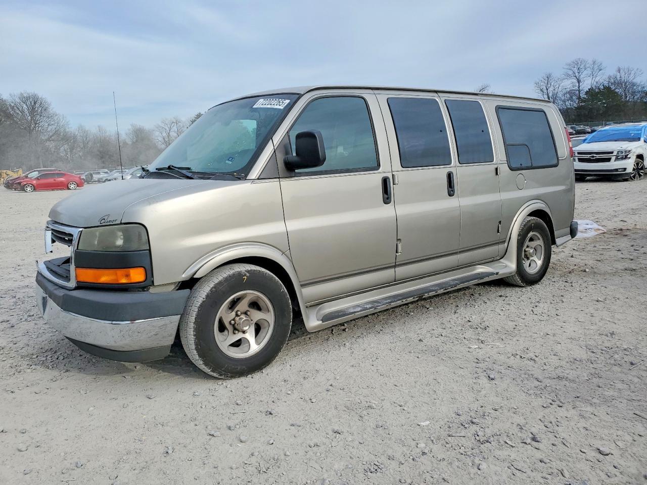 2004 GMC Savana RV G1500