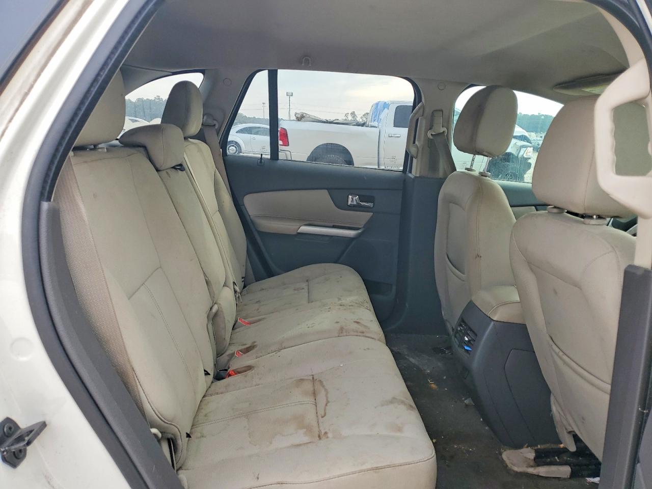 2013 Ford Edge se