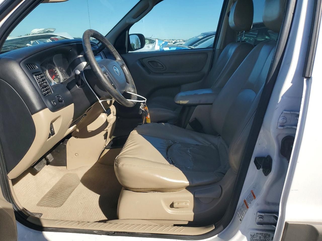2003 Mazda Tribute es