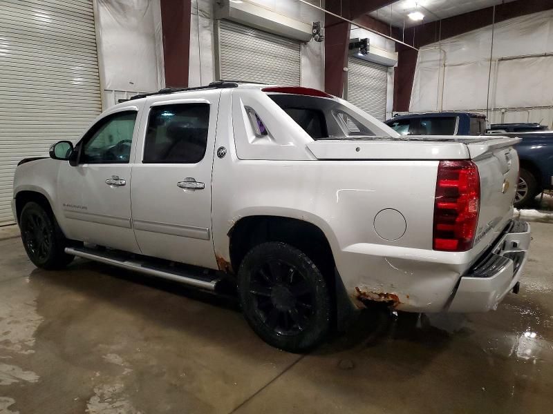 2013 Chevrolet Avalanche lt