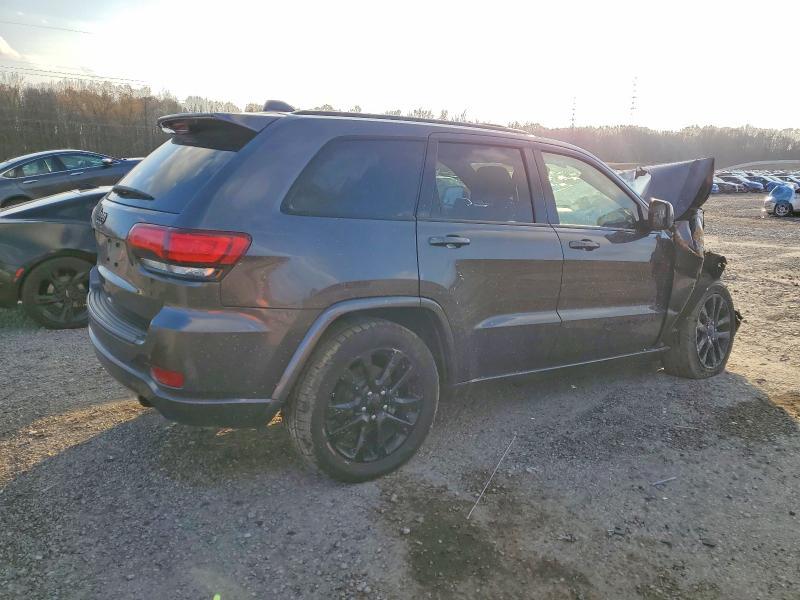 2019 Jeep Grand Cherokee Laredo