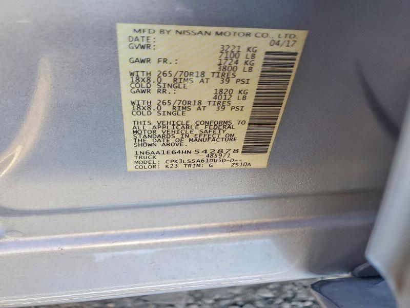 2017 Nissan Titan sv