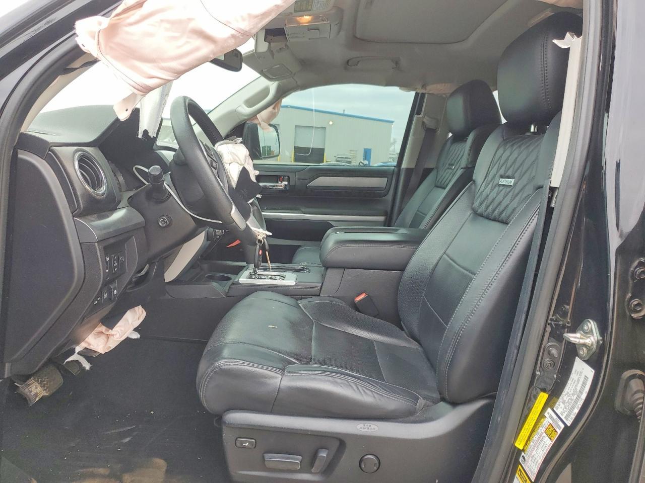2014 Toyota Tundra Crewmax Platinum