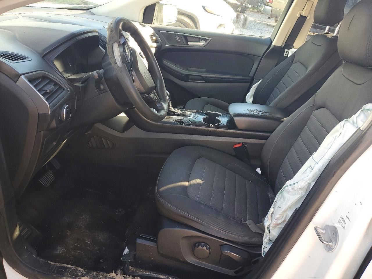 2017 Ford Edge se