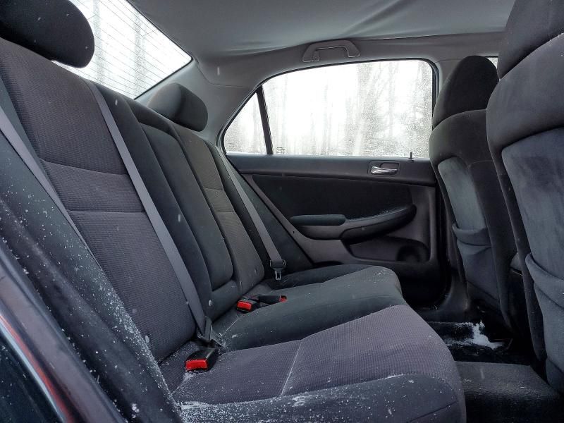 2004 Honda Accord lx