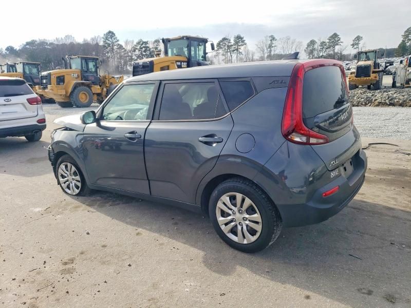 2022 KIA Soul lx