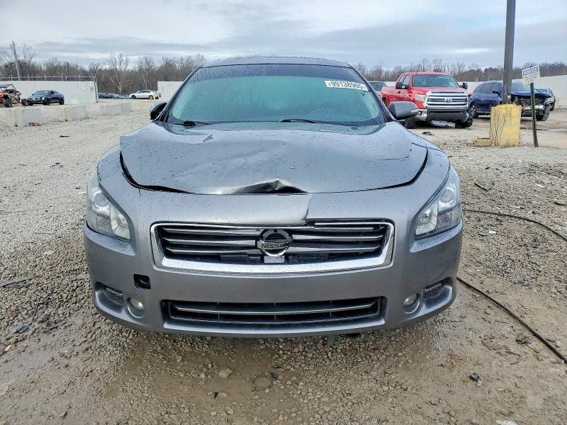 2014 Nissan Maxima s