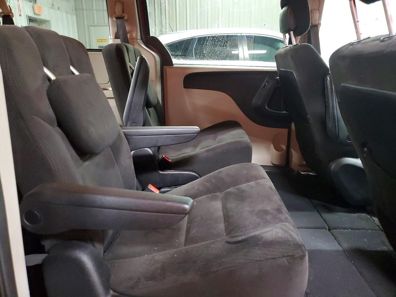 2014 Dodge Grand Caravan se