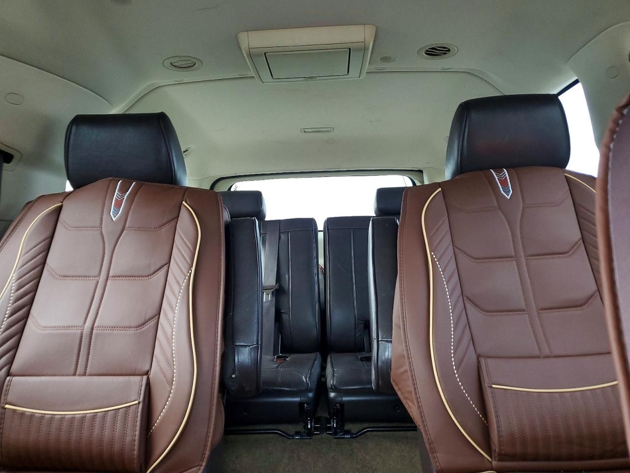 2011 Cadillac Escalade esv Platinum