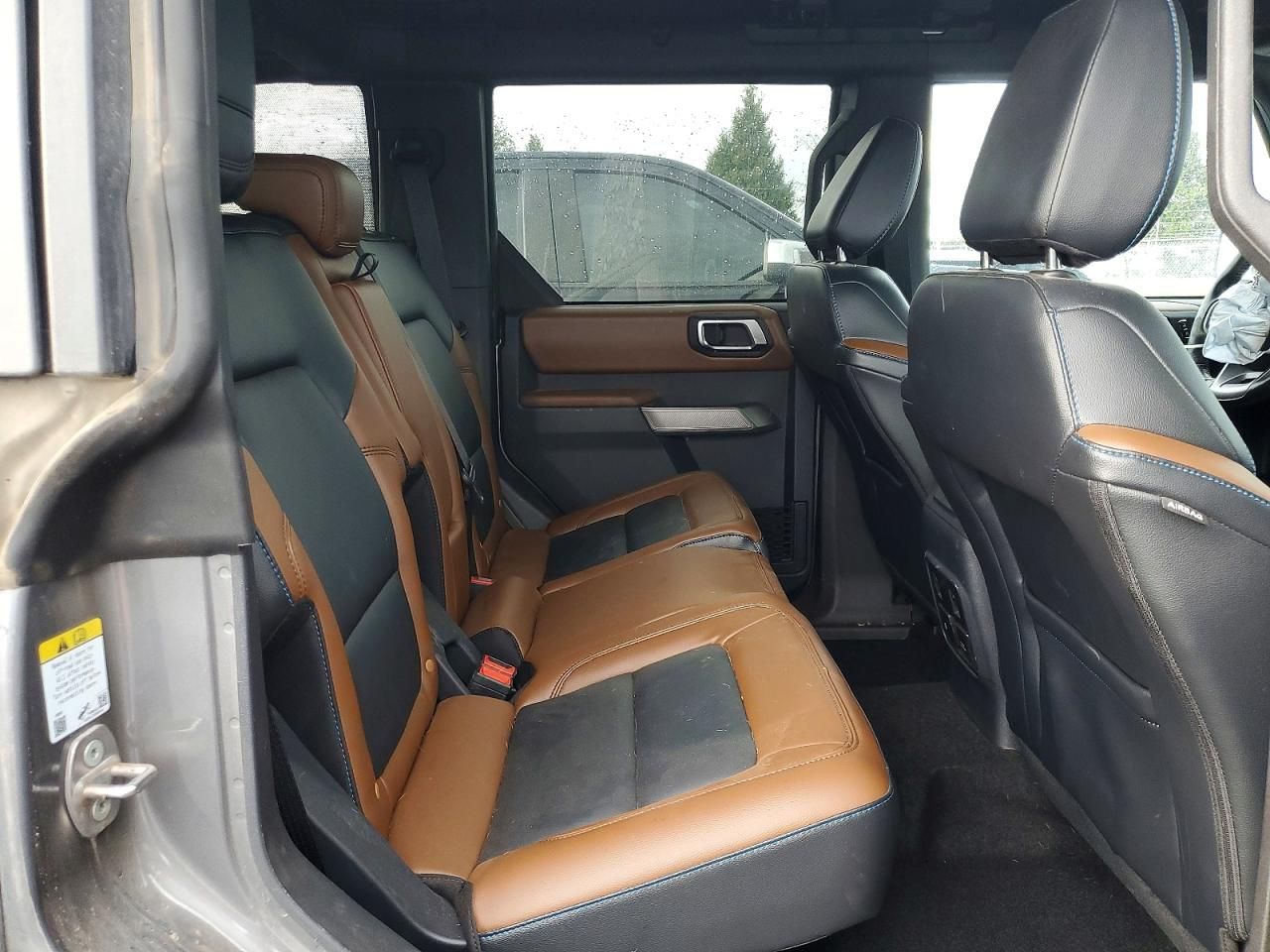 2023 Ford Bronco Base