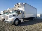 2011 Kenworth Constructi-BOX Truck