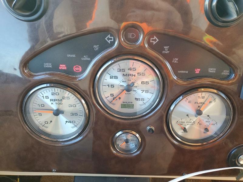 2003 Roadmaster Rail Recreational Vehicle (RV)