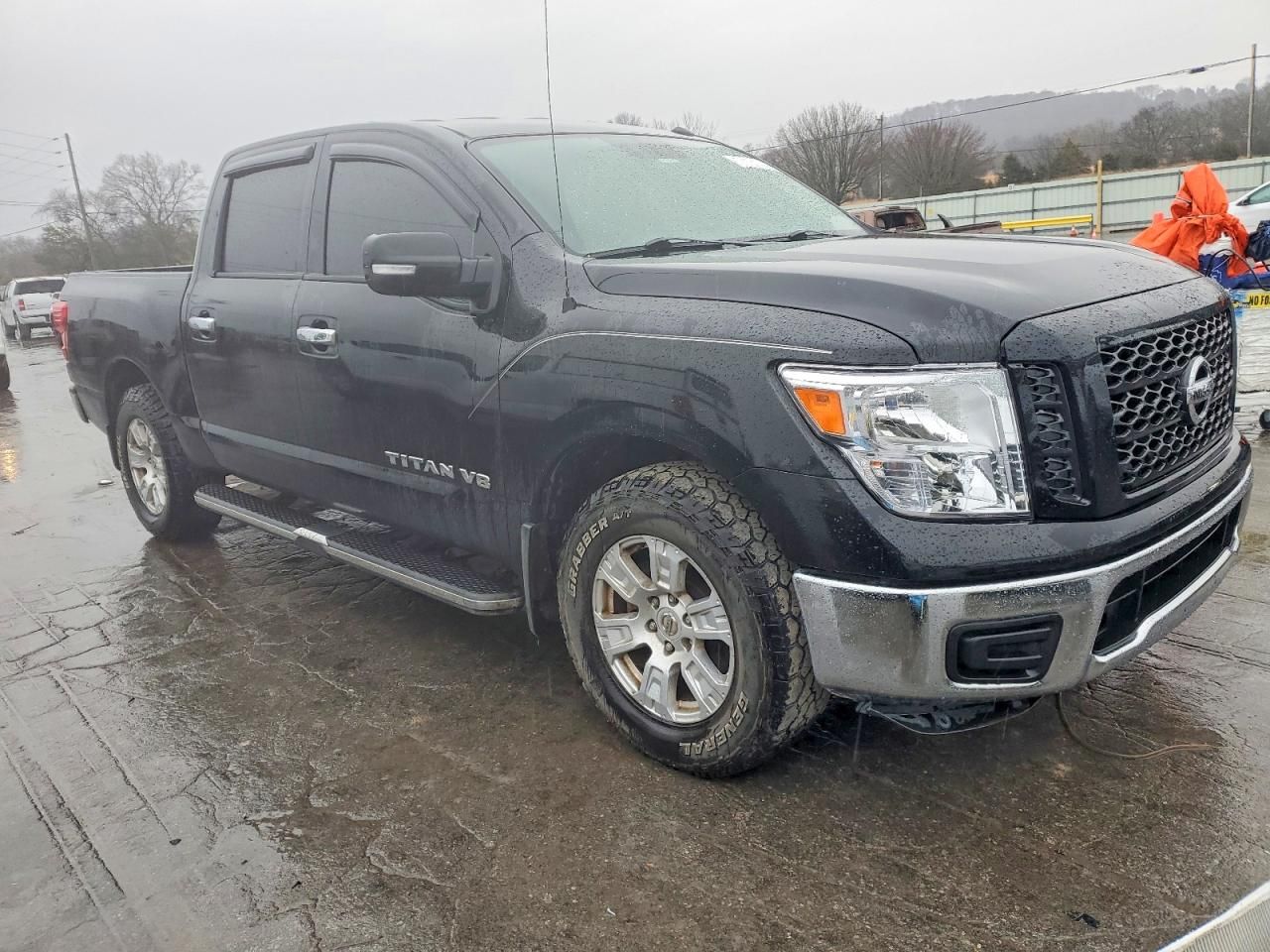 2019 Nissan Titan V8 Crew cab 5.6l sv