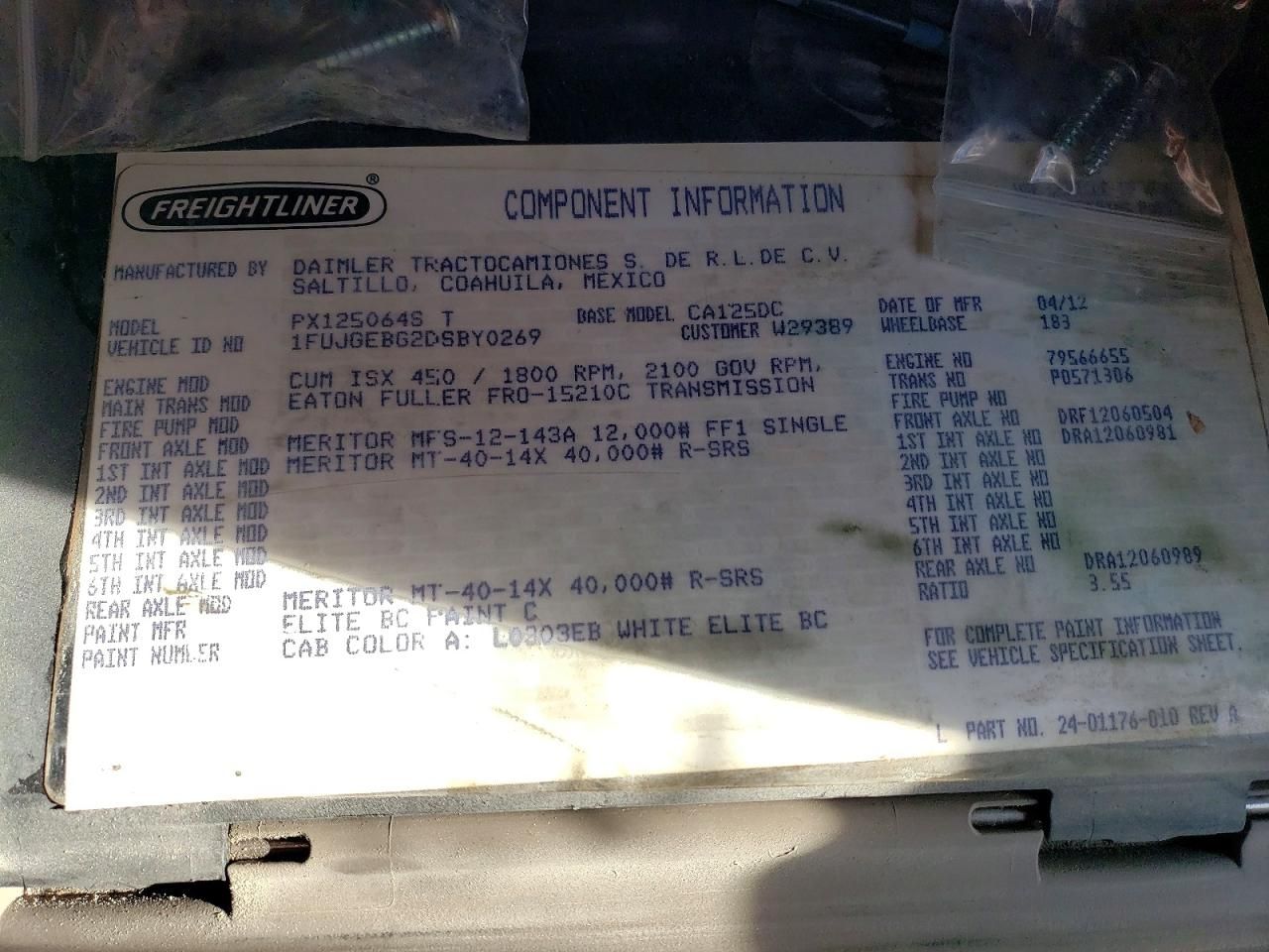 2013 Freightliner Cascadia Semi Truck