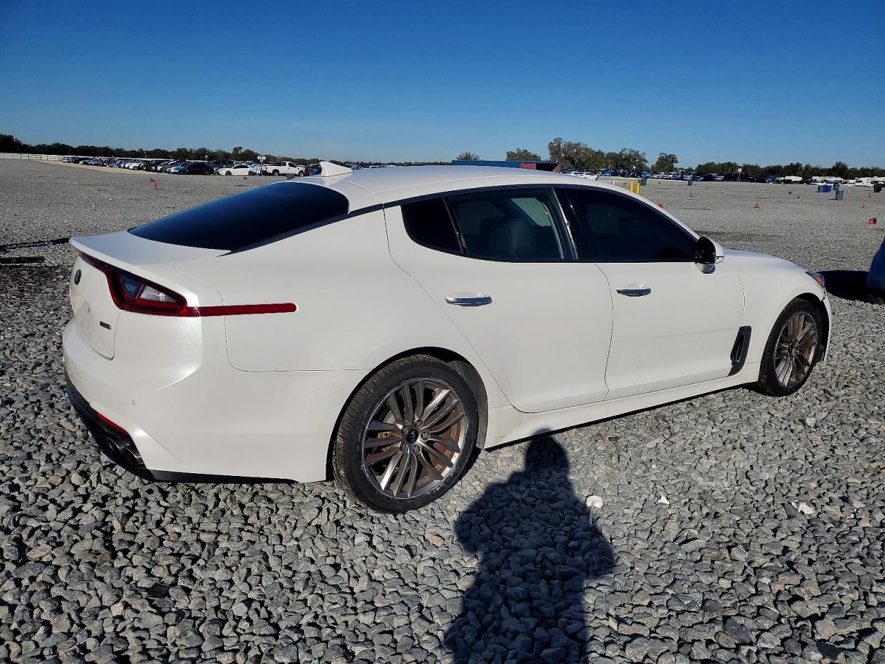 2018 KIA Stinger Base