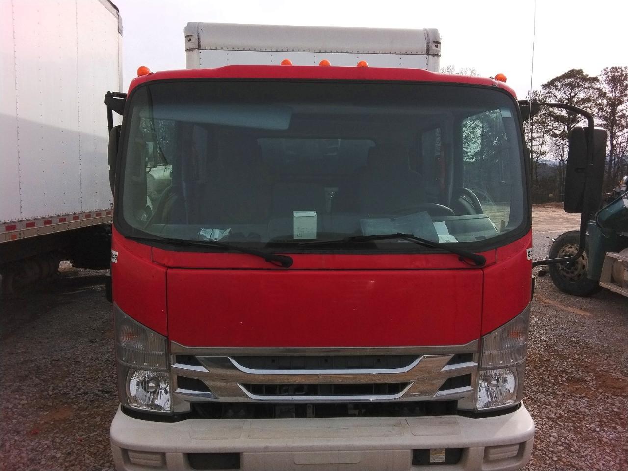 2019 Isuzu NPR HD
