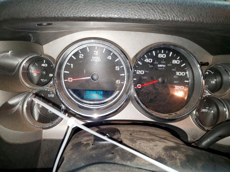 2011 Chevrolet Silverado K3500 lt