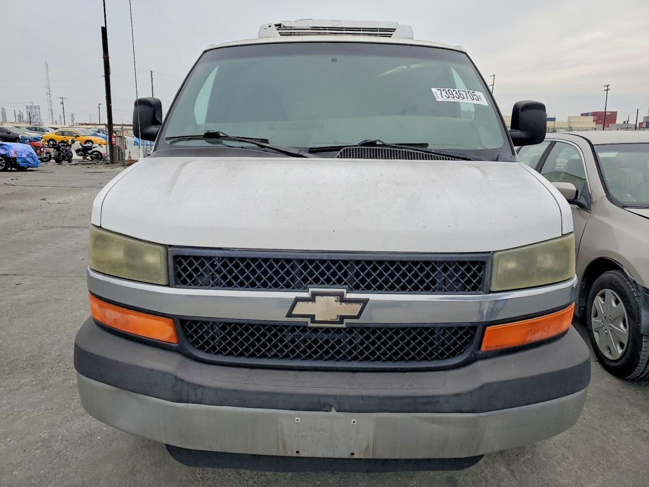 2003 Chevrolet Express G3500 Delivery Van