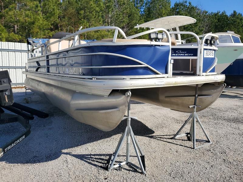 2017 Yt4x Pontoon