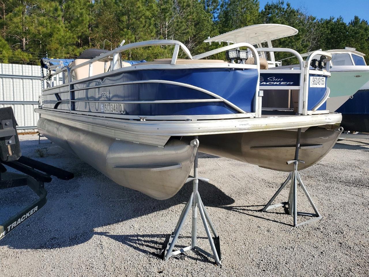 2017 Yt4x Pontoon